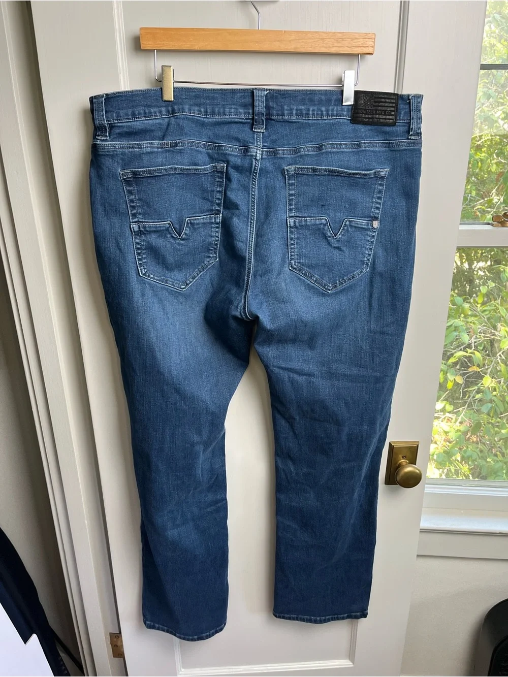 Howitzer Mens Liberty Jeans Size 40x34 Tactical Denim Relaxed Taper Stretch